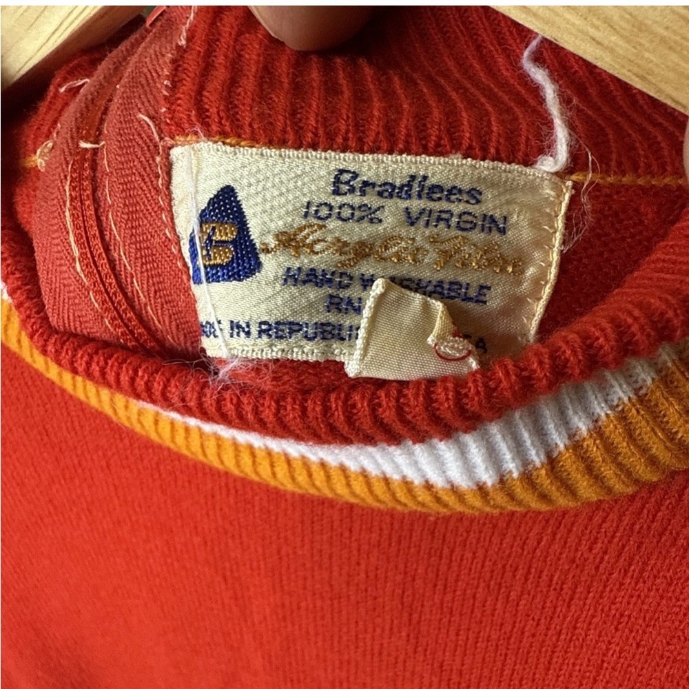 🔥🔥5/$25 VTG Bradlees Woman’s Acrylic Short Sleeve Striped Sweater Top - Picture 3 of 7